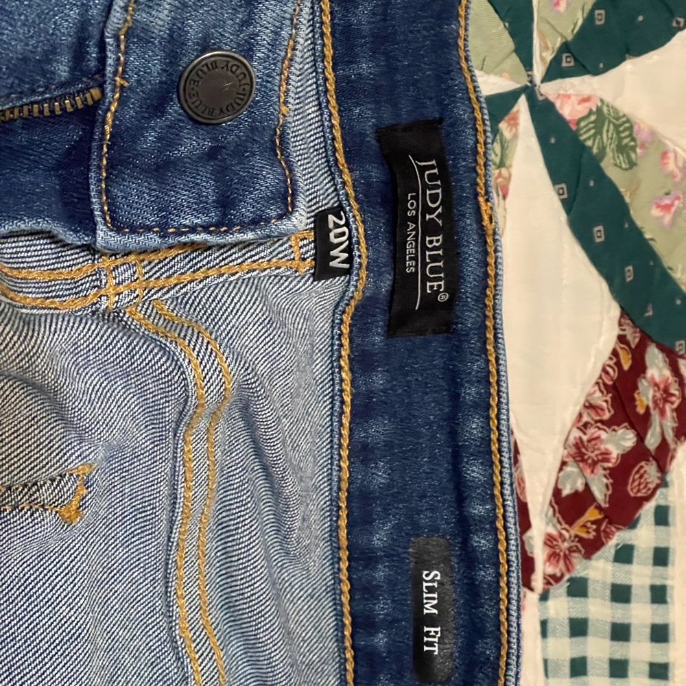Judy blue slim fit size 20